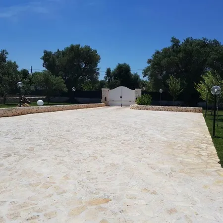 Giordano Con Piscina Villa